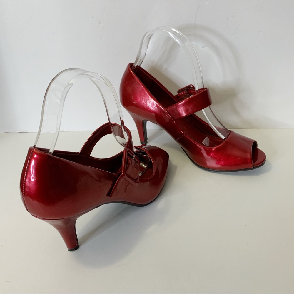 * SOLD* Kenneth Cole Red Peep Toe Heels 8.5 M - Picture 3 of 13